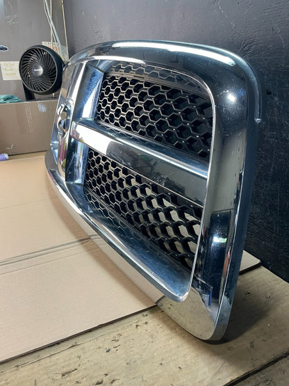 2009 to 2012 Dodge Ram 1500 Front Upper Grille Grill AD8301 DG1