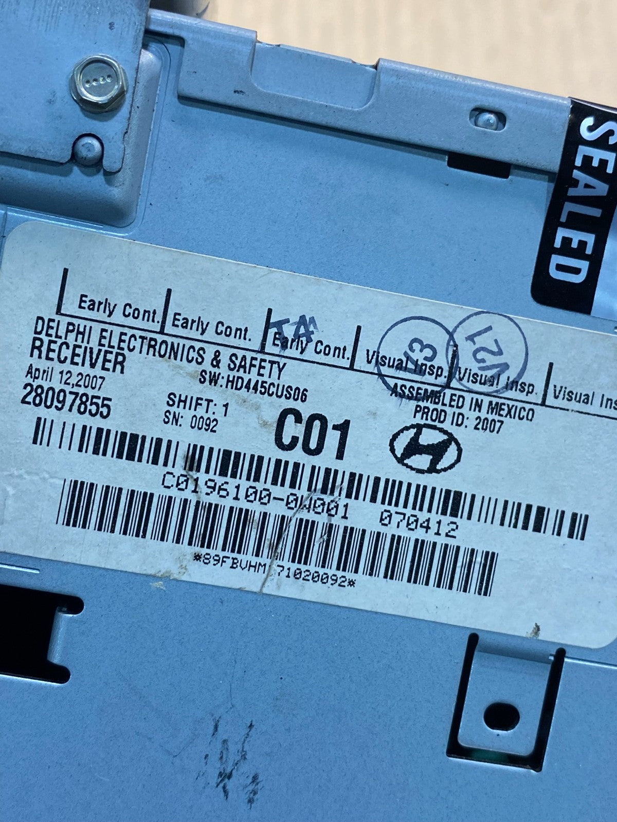 2007 to 2009 Hyundai Santa Fe AM/FM Radio CD Player AI4881 DG6