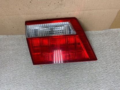 2005 2006 2007 Honda Odyssey Inner Left Driver Lh Tail Light AA0307 DW0
