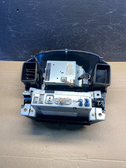 2001 to 2003 Lexus Rx300 Radio Receiver Head Unit + Bezel Surround AD4930 DG5