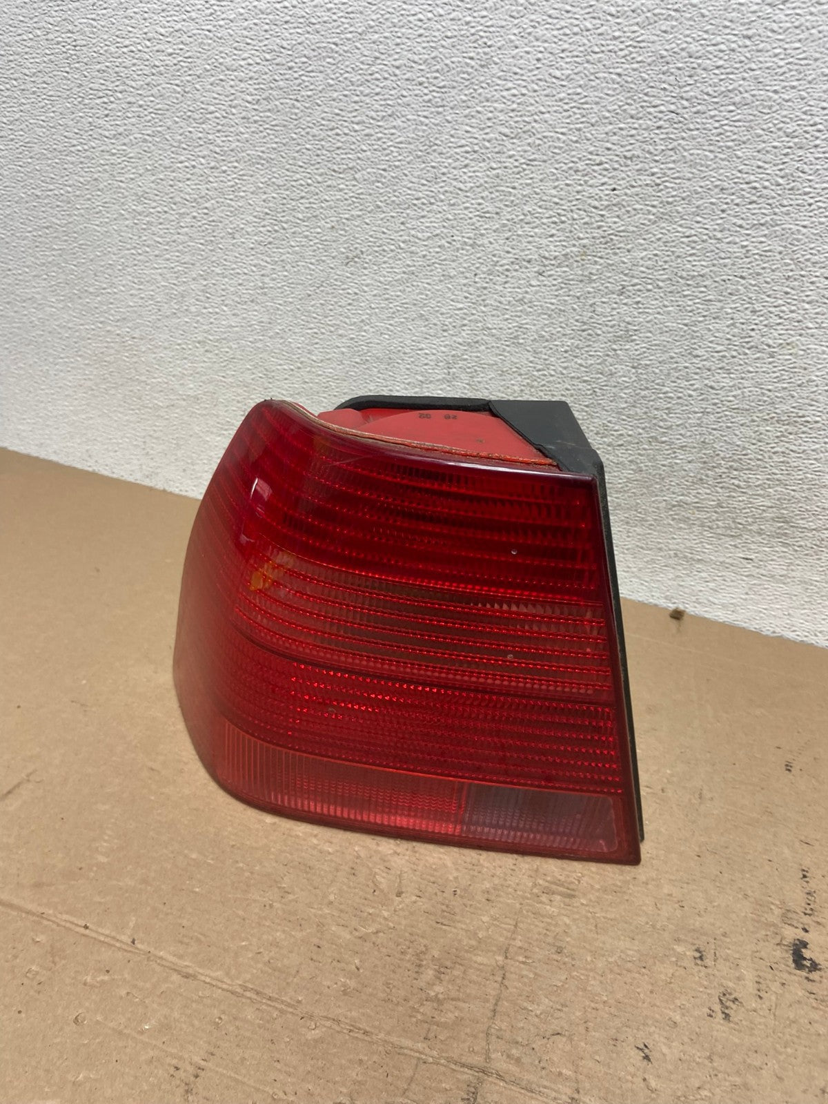1999 to 2003 Volkswagen Jetta Sedan Left Driver Tail Light AF4900 LK0