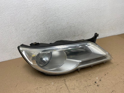 2009 to 2011 Volkswagen Tiguan Right Passenger Halogen Headlight AF5144 DW0