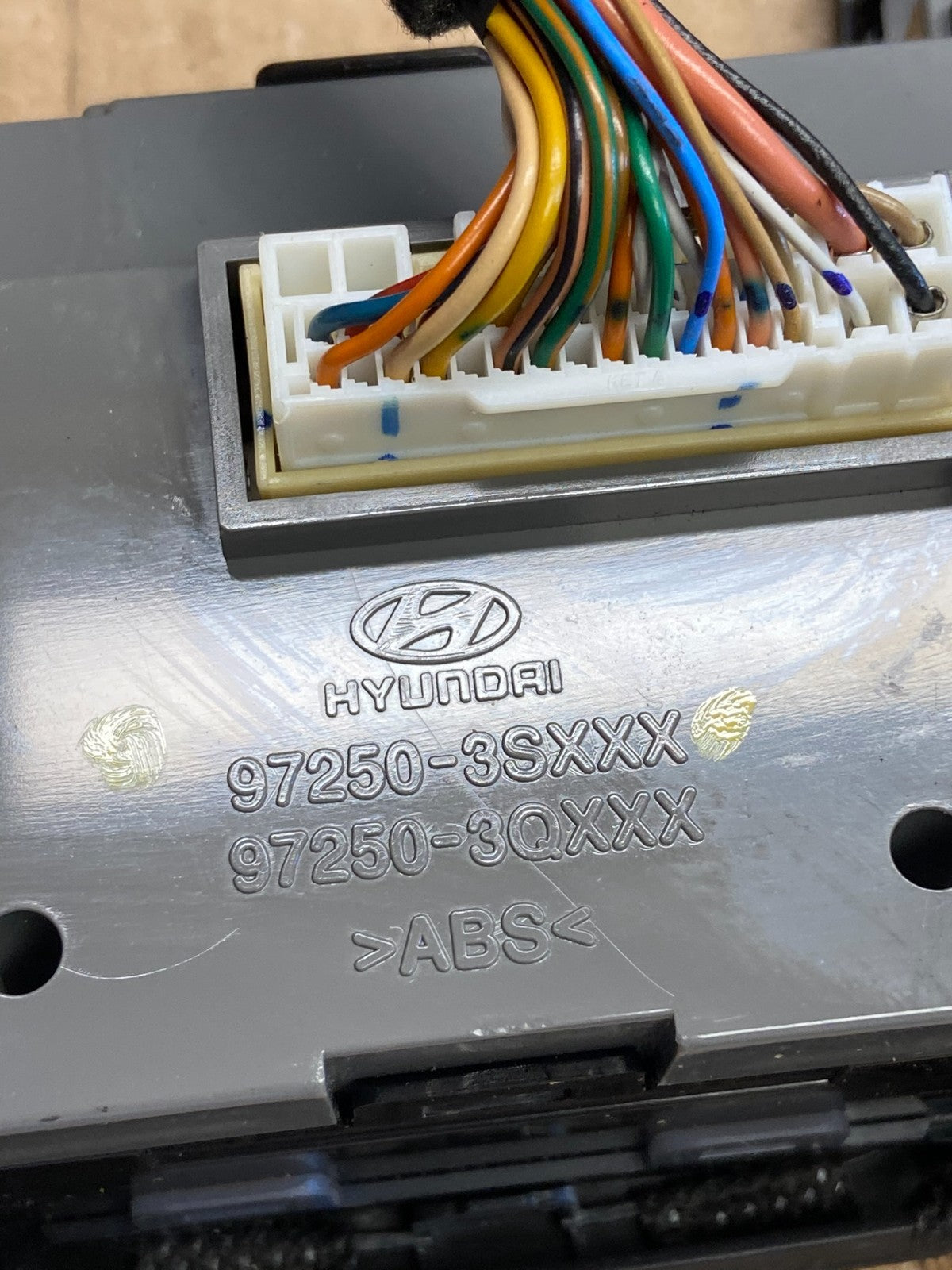 2011 - 2014 Hyundai Sonata Center Radio Climate Control Air Vent Bezel AF2769 DG5