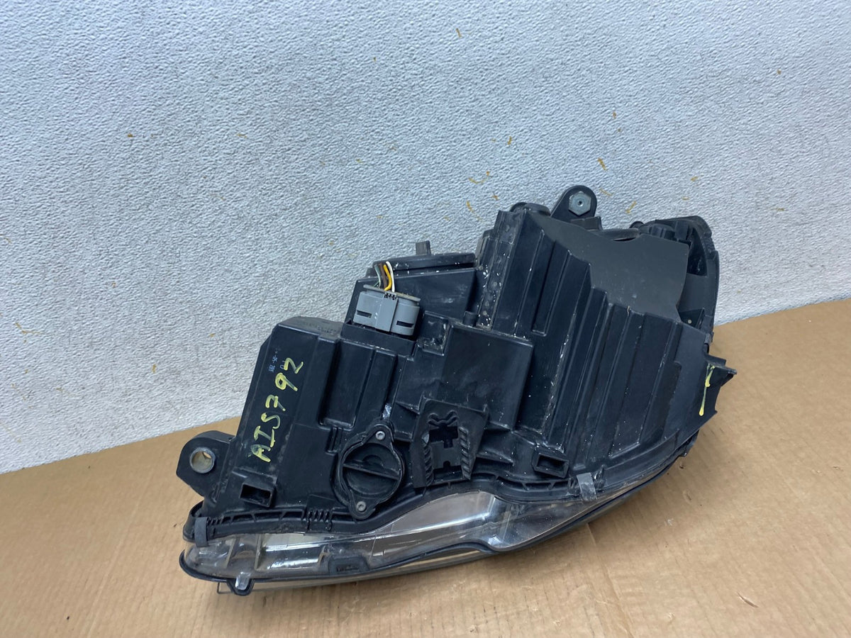2012 to 2015 Mercedes Benz C250 Coupe Right Passenger Side Headlight AI5792 LK5