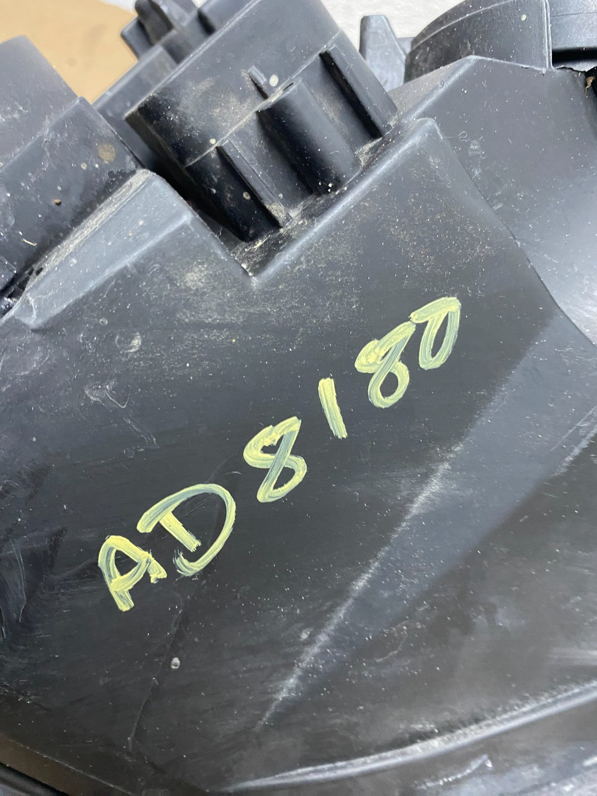 2006 2007 2008 Audi A4 Headlight Halogen Left Driver LH Side AD8180 DW11