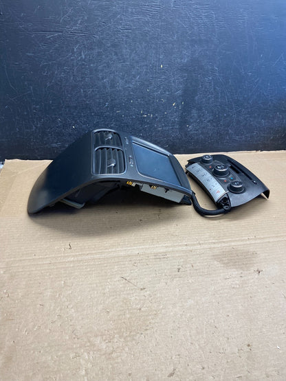 2011 to 2019 Dodge Journey 8.4 Radio Display Screen Climate Control AH1581 DG1