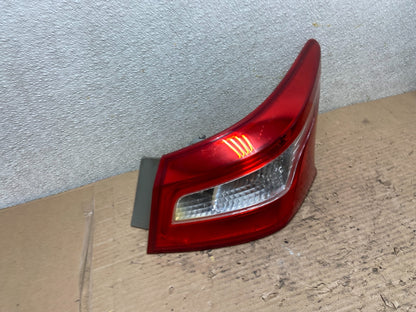 2016 2017 2018 Nissan Sentra Right Passenger RH Side Tail Light Oem AA9587 LK2