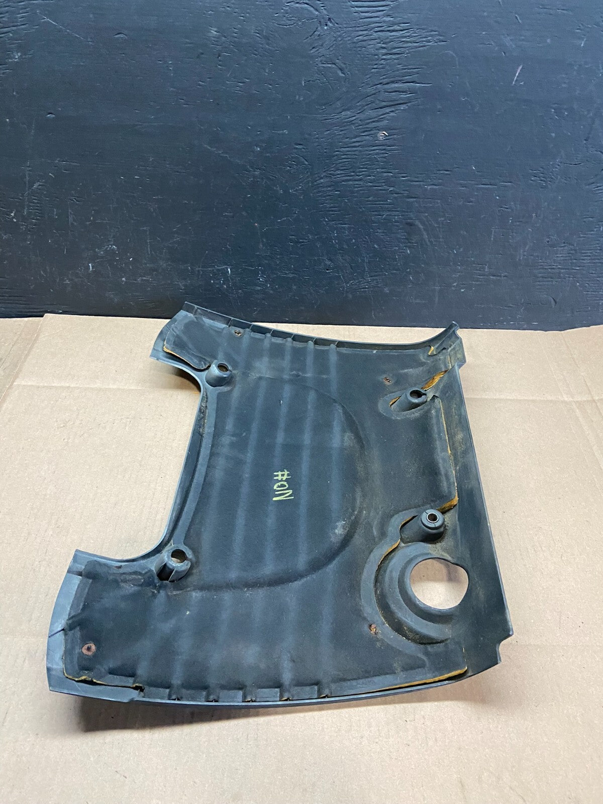 2003 to 2005 Kia Optima V6 24V Engine Cover Motor E83943