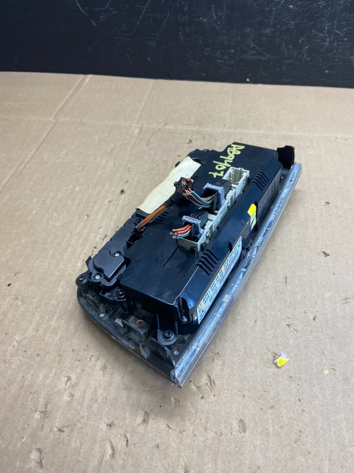 2006 to 2010 Mercedes W251 R350 AC Temp Heater Climate Control OEM AB9407 DG4
