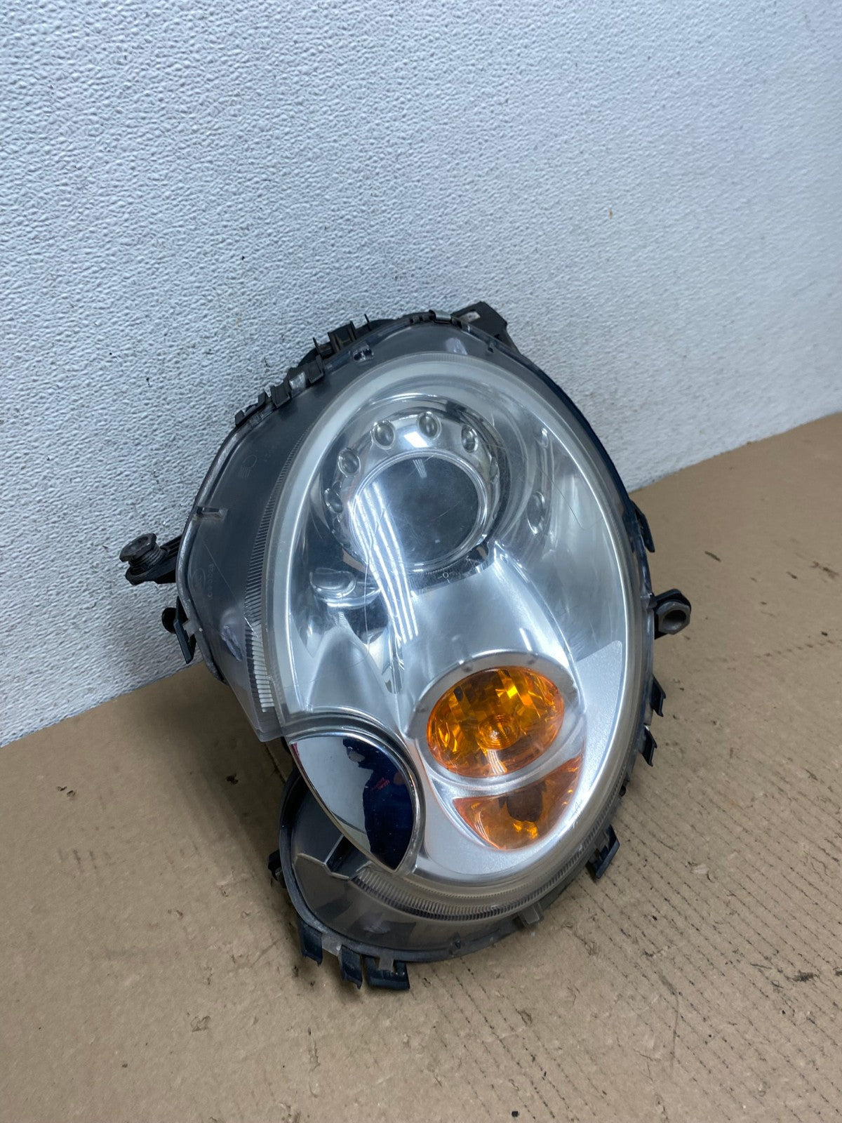 2007 to 2013 Mini Cooper Left Driver Side Headlight Xenon HID AF3166 LK2