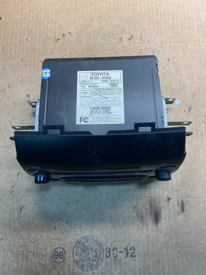 2005 to 2008 Toyota Sienna AM FM CD WMA Mp3 Radio Receiver z8752 DG3