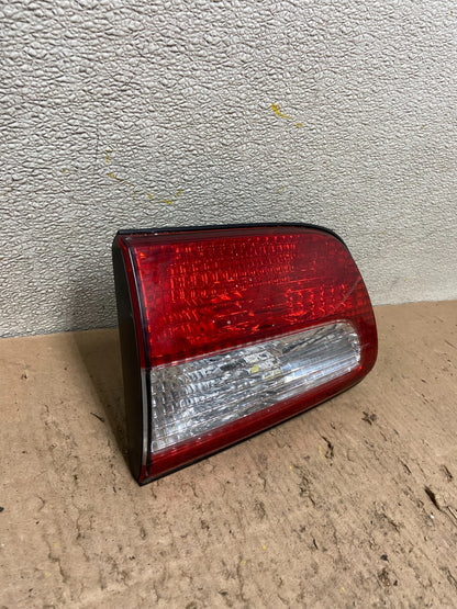 2001 - 2003 Toyota Sienna Left Driver Side Inner Tail Light OEM Y4743 PS1