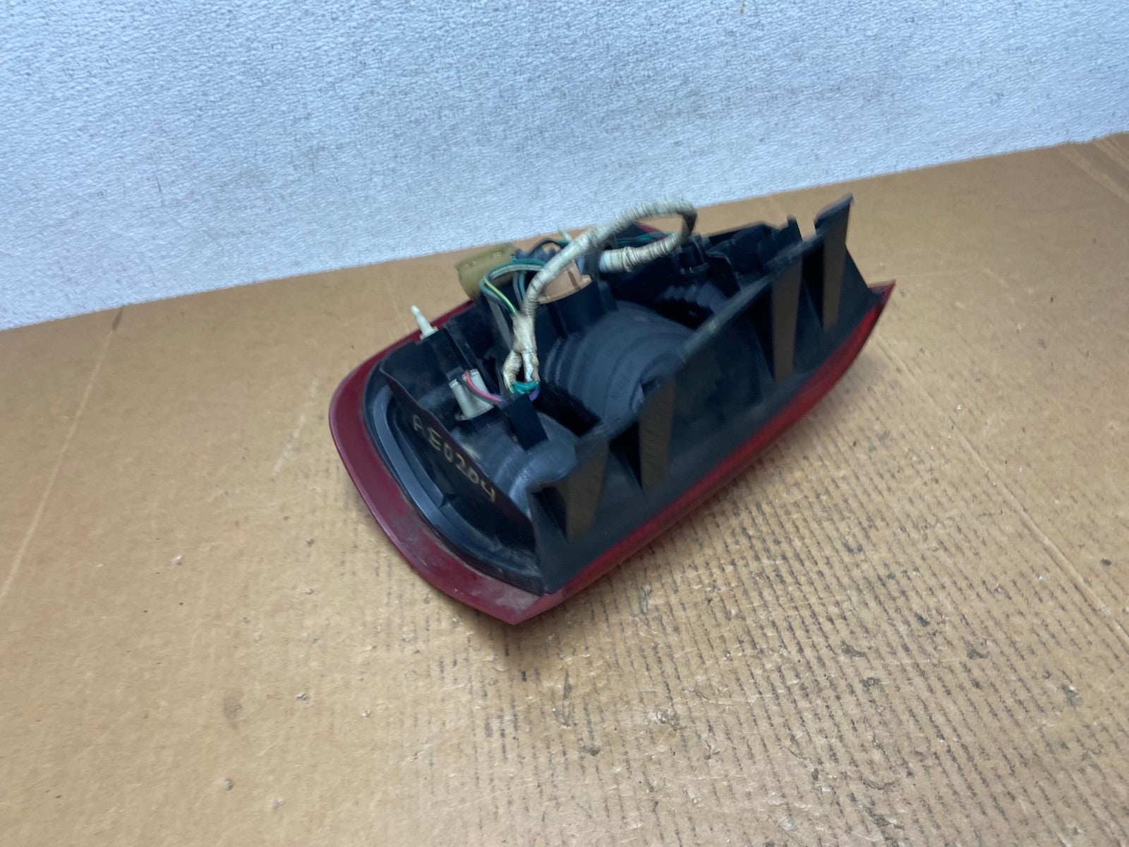 1999 to 2004 Nissan Pathfinder Right Passenger Rh Side Tail light AE0204 LK5
