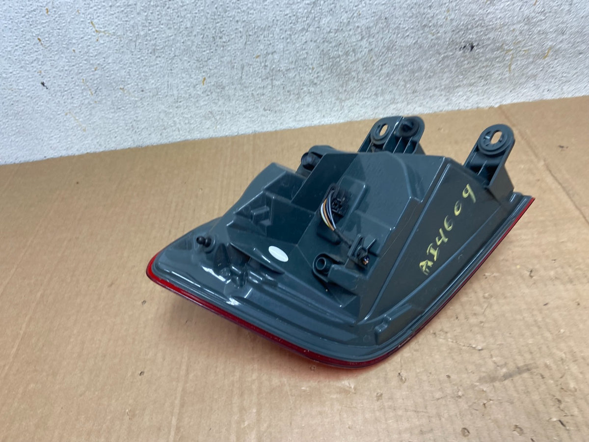 2016 to 2018 BMW 3 328i 330i F30 Right Passenger RH Tail Light AI4609 DW5