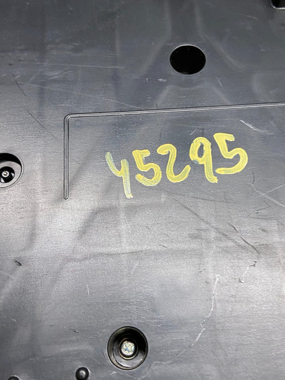 2008 to 2011 Chevrolet Tahoe Hybrid Cluster Gauge Speedometer ECM  y5295 DG6
