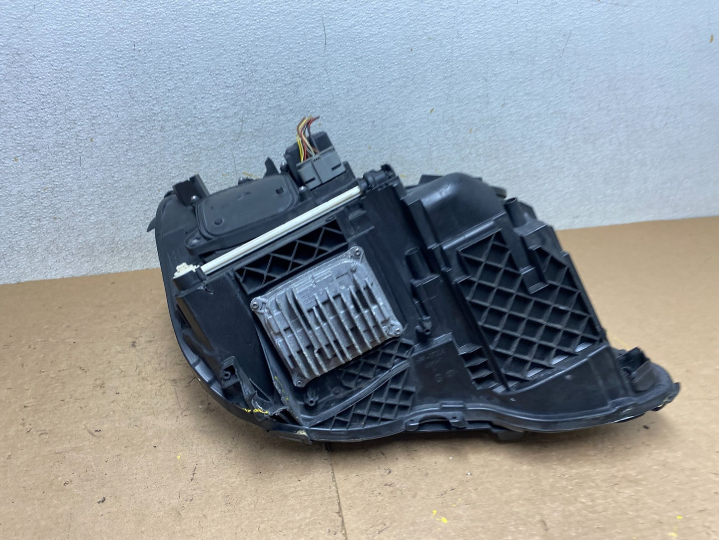 2014 2015 2016 Mercedes W212 E E300 E400 Left Driver Lh LED Headlight P6913 DG14