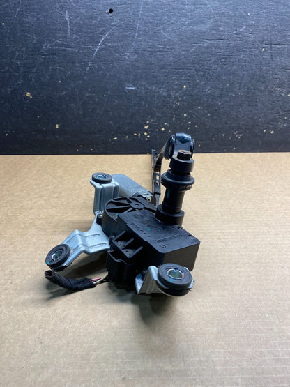 2010 to 2016 Cadillac SRX Rear Windshield Washer Wiper Motor z9037 DG4