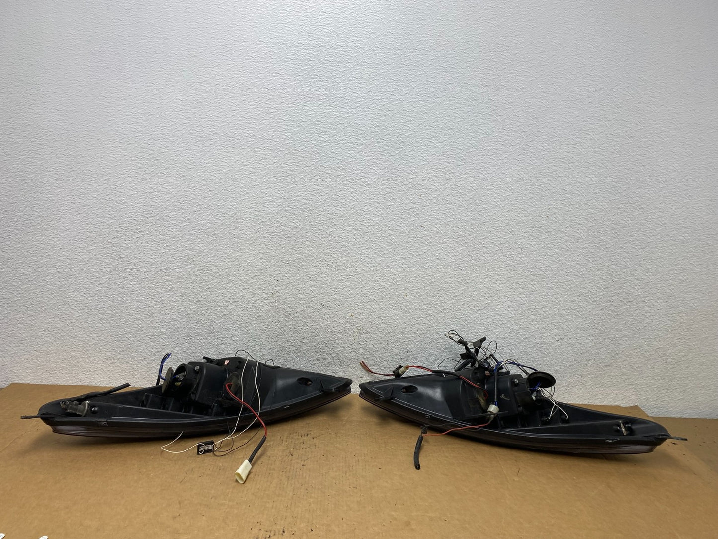 2000 to 2005 Toyota Celica Left+Right Set LED Black Headlights AD4631 DG7