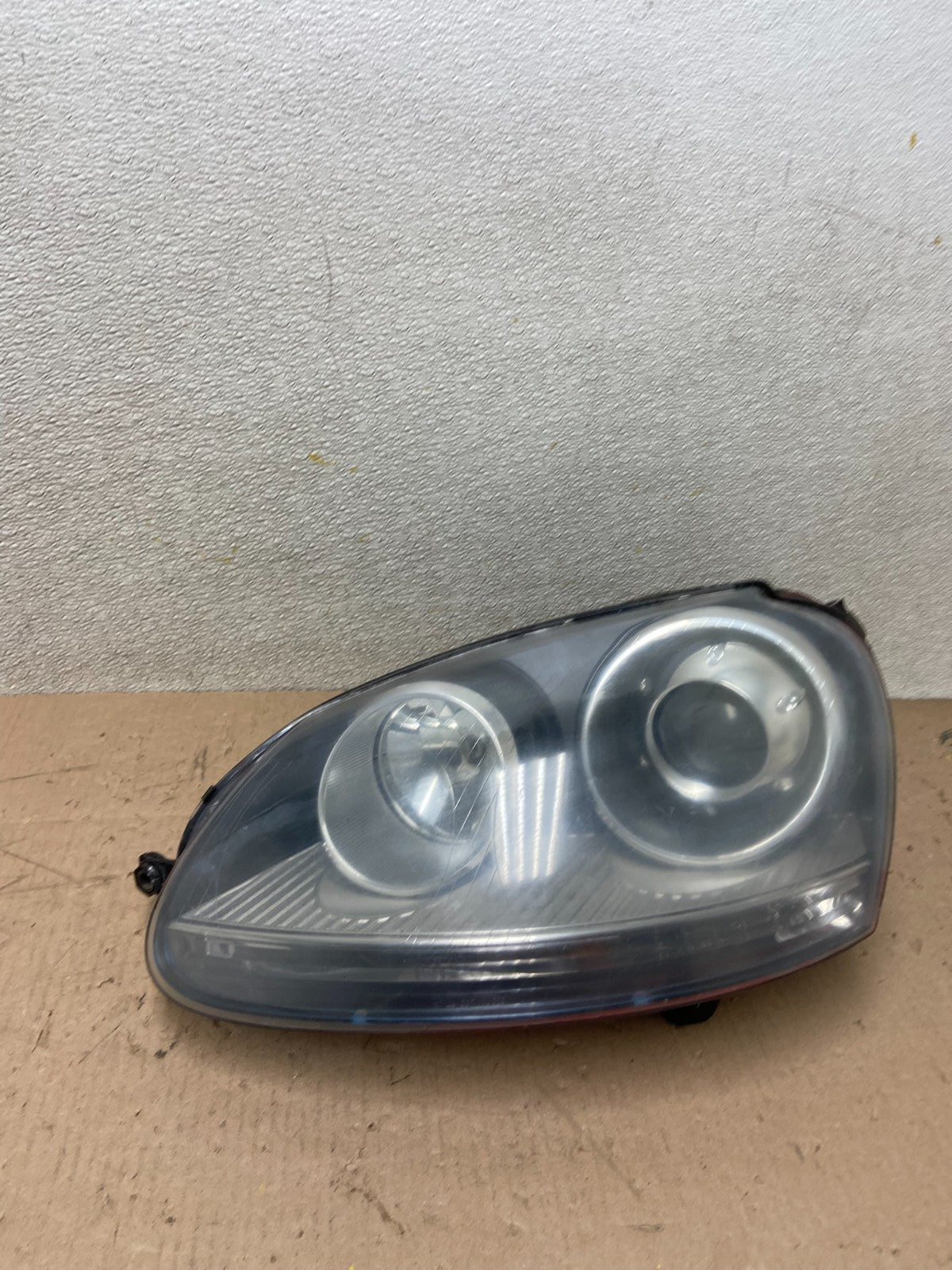 2006 to 2009 Volkswagen Jetta Golf Left Driver HID Xenon Headlight Oem AA0451 DW0
