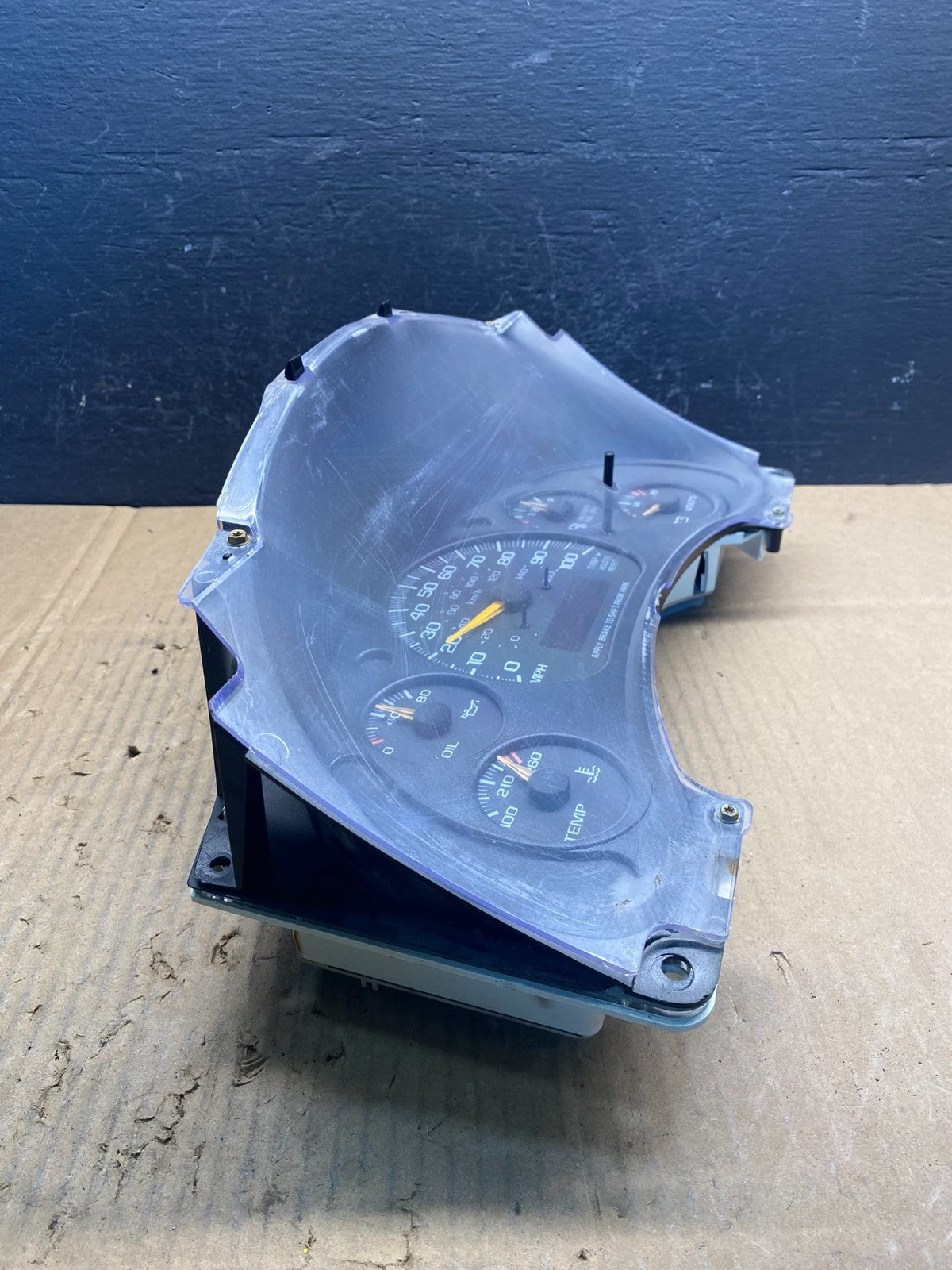 1996 to 2000 Chevrolet Express Speedometer Cluster Gauge AD1762 DG1