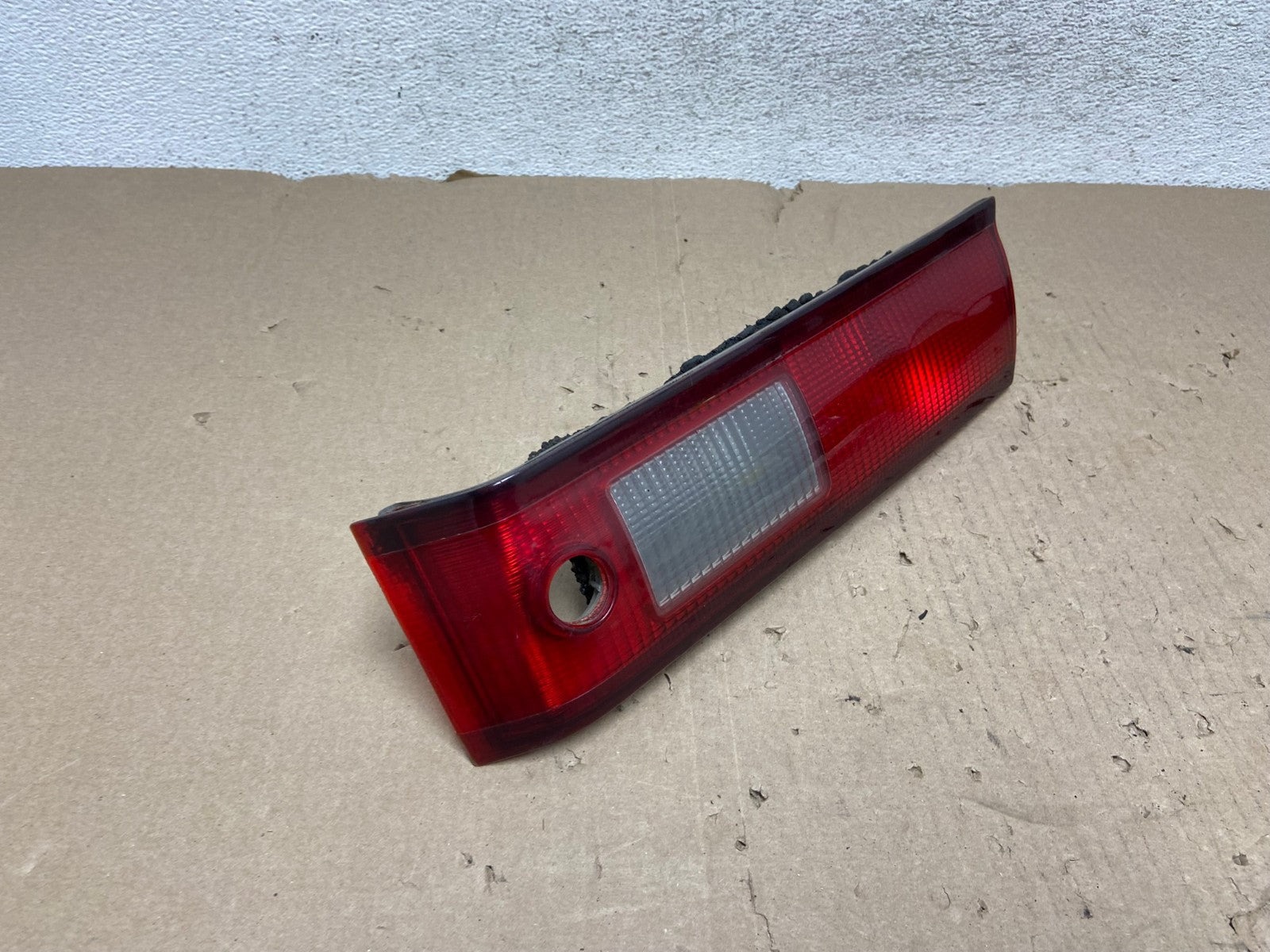 1997 1998 1999 Toyota Camry Tail Light Inner Right Passenger AG6947 LK2