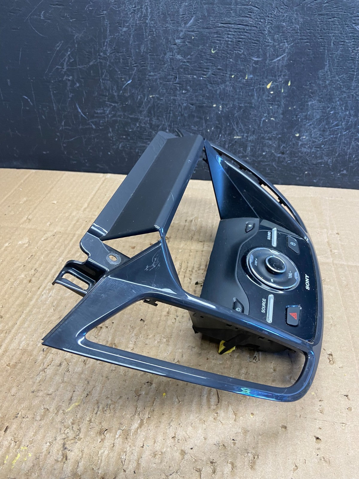 2013 2014 2015 2016 Ford Escape Dash Radio Control Panel Bezel AD1980 DG1