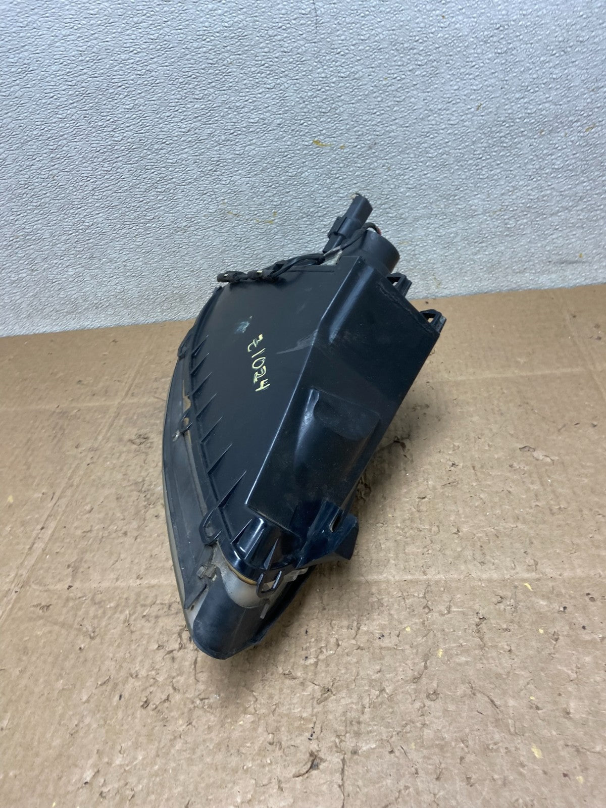 2000 to 2007 Ford Taurus Left Driver LH Side Halogen Headlight Oem Z1024 DW7