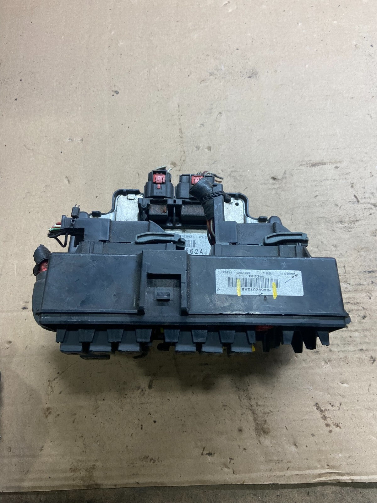 2005 Jeep Grand Cherokee Integrated Power Fuse Box Relay N8931 PS2