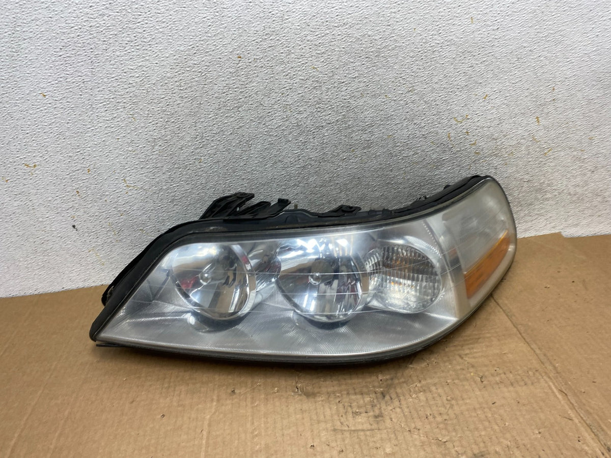 2005 to 2011 Lincoln Town Car Left Driver LH Side Headlight AI4644 DW0