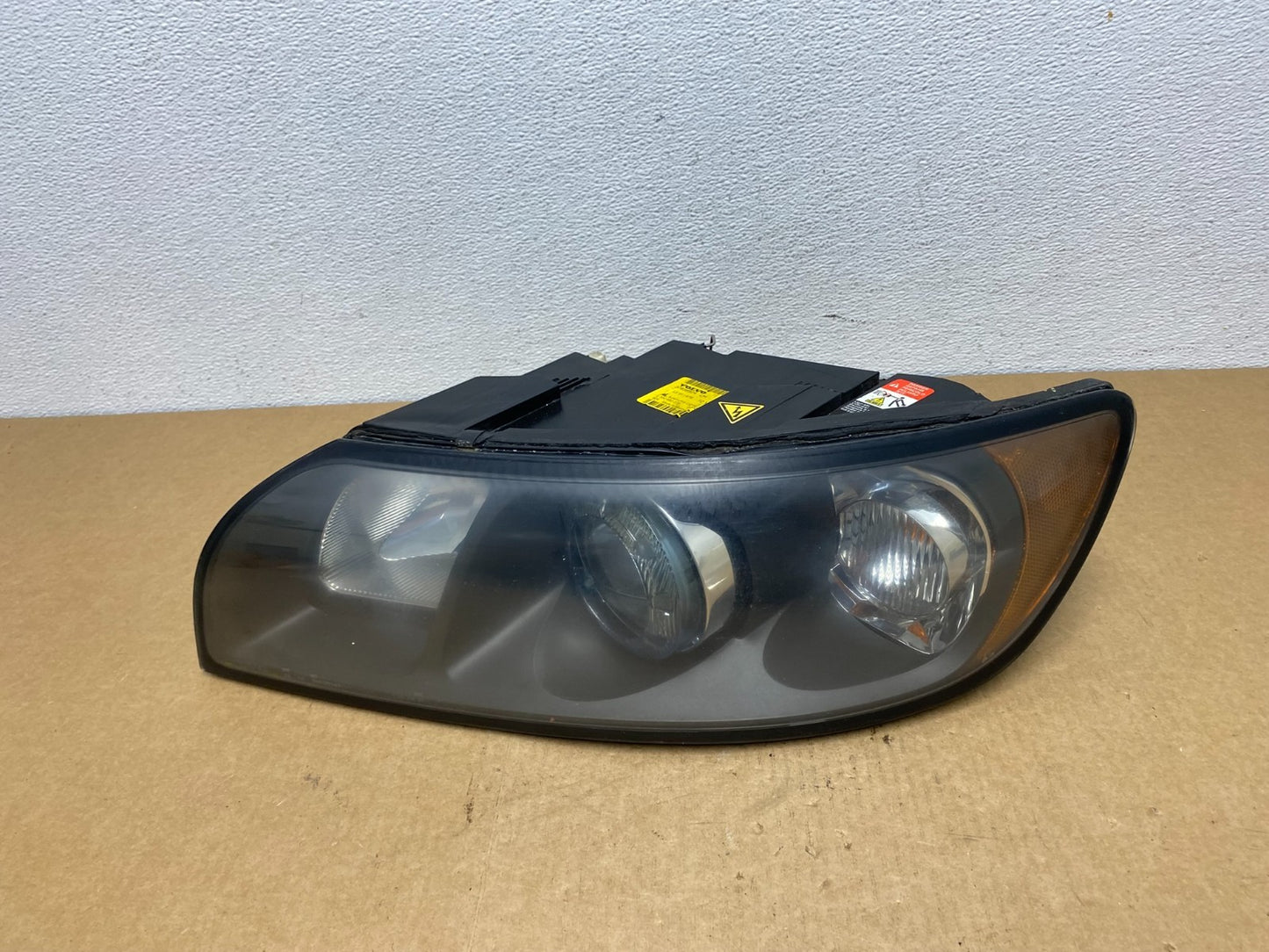 2007-2010 Volvo C70 Convertible Left Driver LH Side Headlight AC1781 DG0