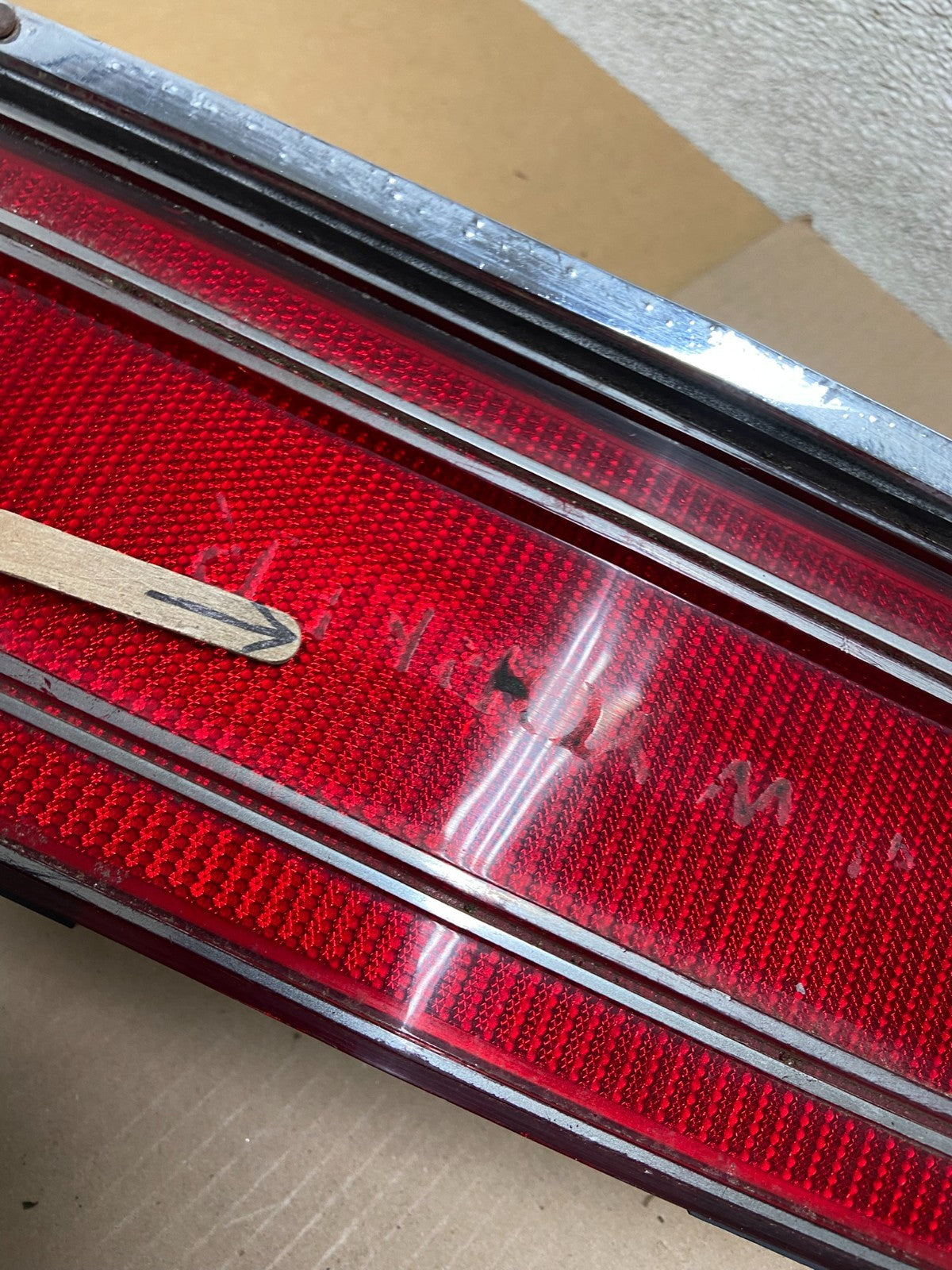 1978 to 1979 Chrysler New Yorker Rear Tail Gate Reflection Z3809 PS3