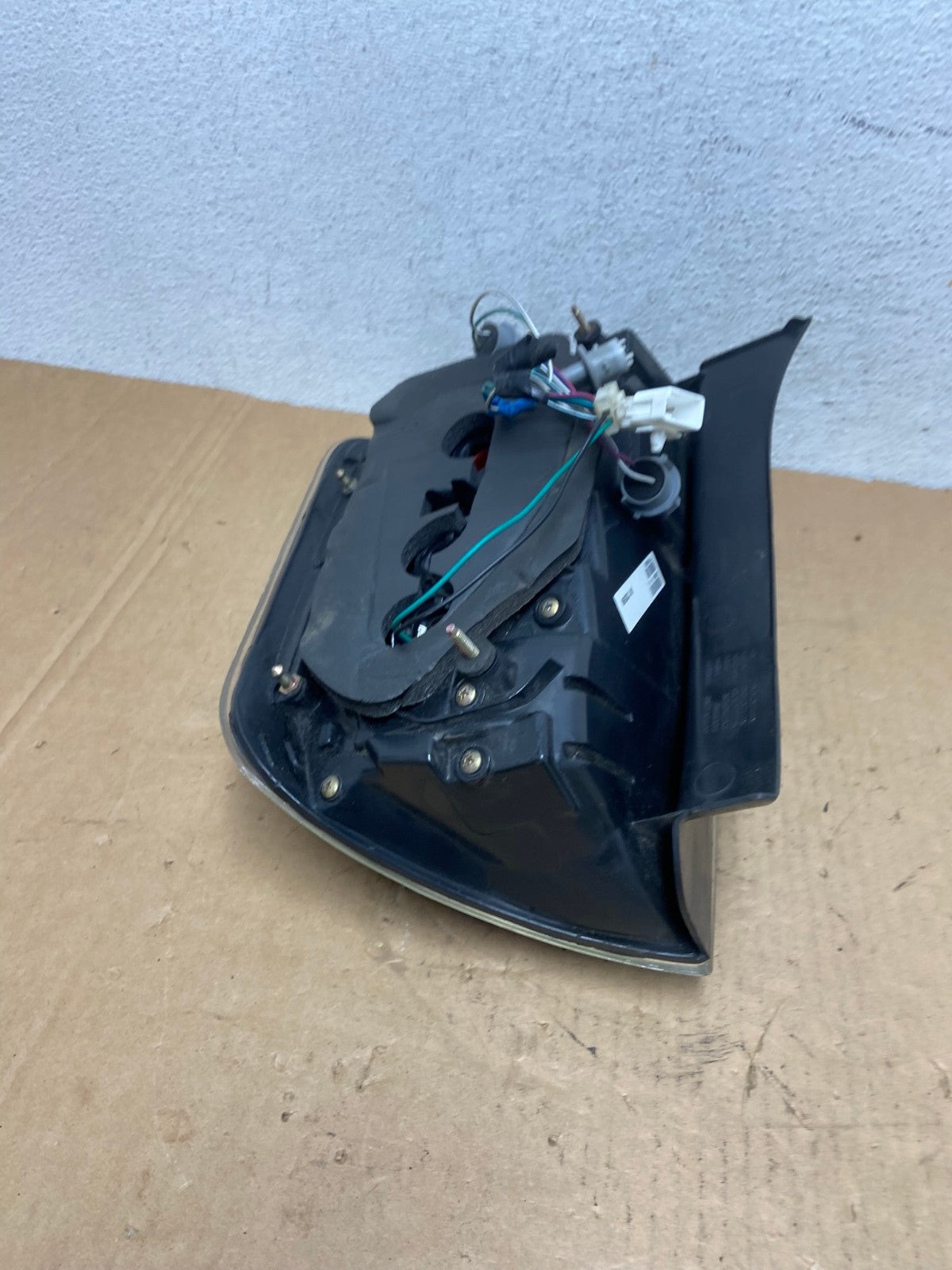 2004 2005 Toyota Prius Tail Light Left Driver Lh Side AD2844 LK6