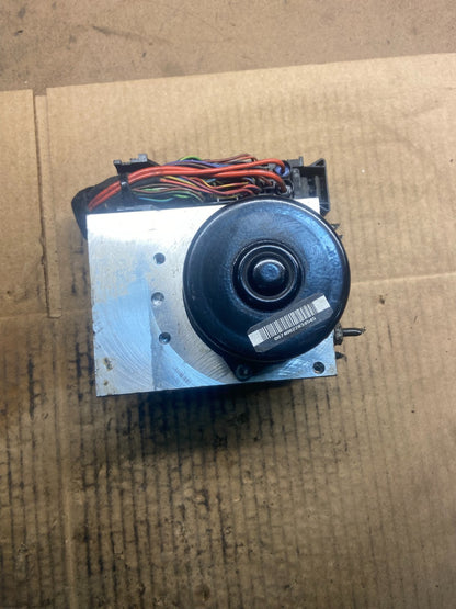 2002 to 2005 Mercedes CLK320 CLK500 ABS Anti Lock Brake Pump y4372 DG0