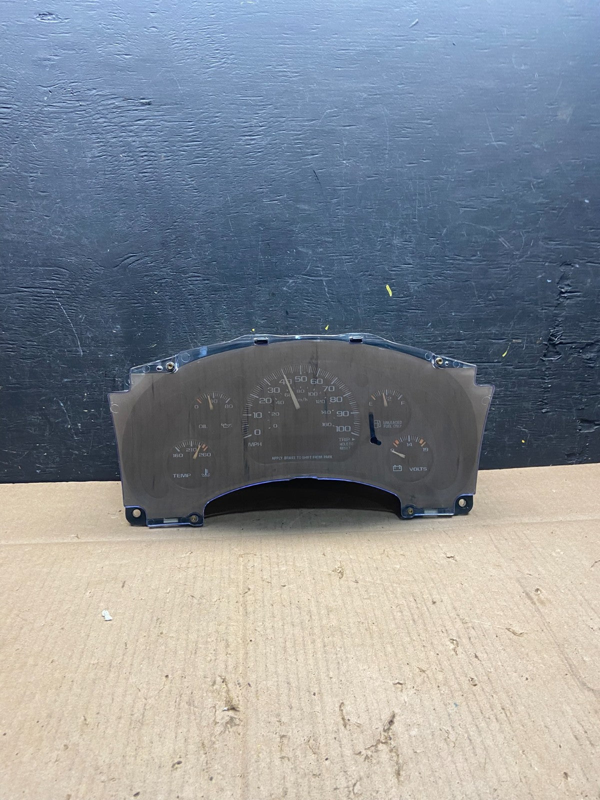 2001 to 2002 Chevrolet Express Speedometer Cluster Gauge q0783 DG0