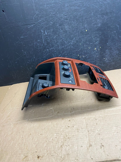 2005 2007 Dodge Dakota Climate Temperature Control Radio Panel Bezel AF2044 DW2