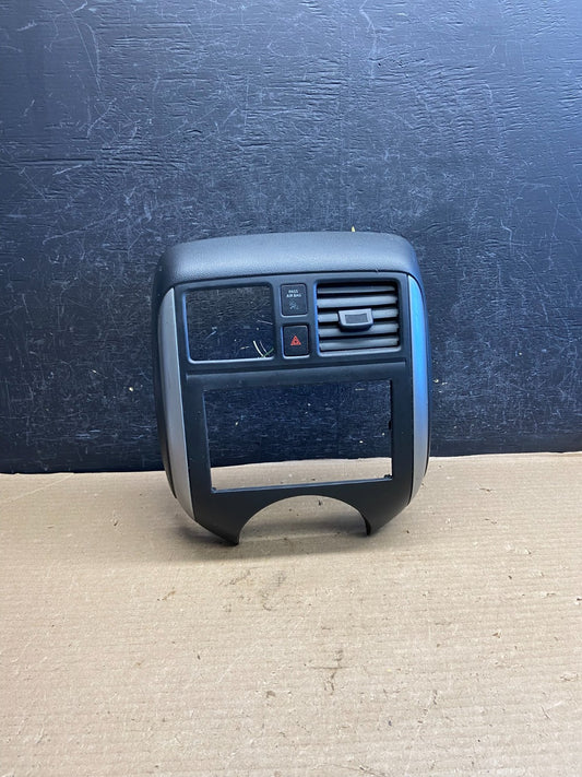 2012 to 2019 Nissan Versa Center Vent Dash Radio Trim Bezel AH3675 DG0