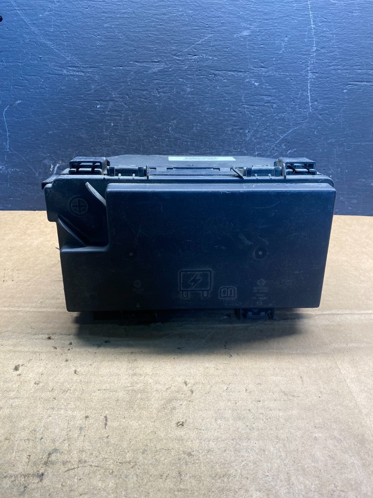 2008 2009 Liberty Nitro TIPM Power Integrated Fuse Box Module AD7421 DG5