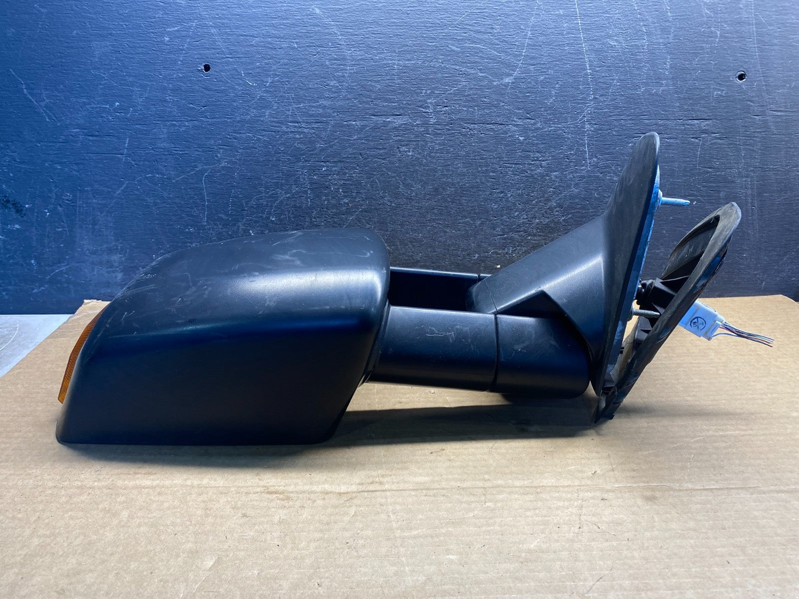 2007 to 2012 Toyota Tundra Right Passenger RH Side Door View Mirror AF7523 DG3