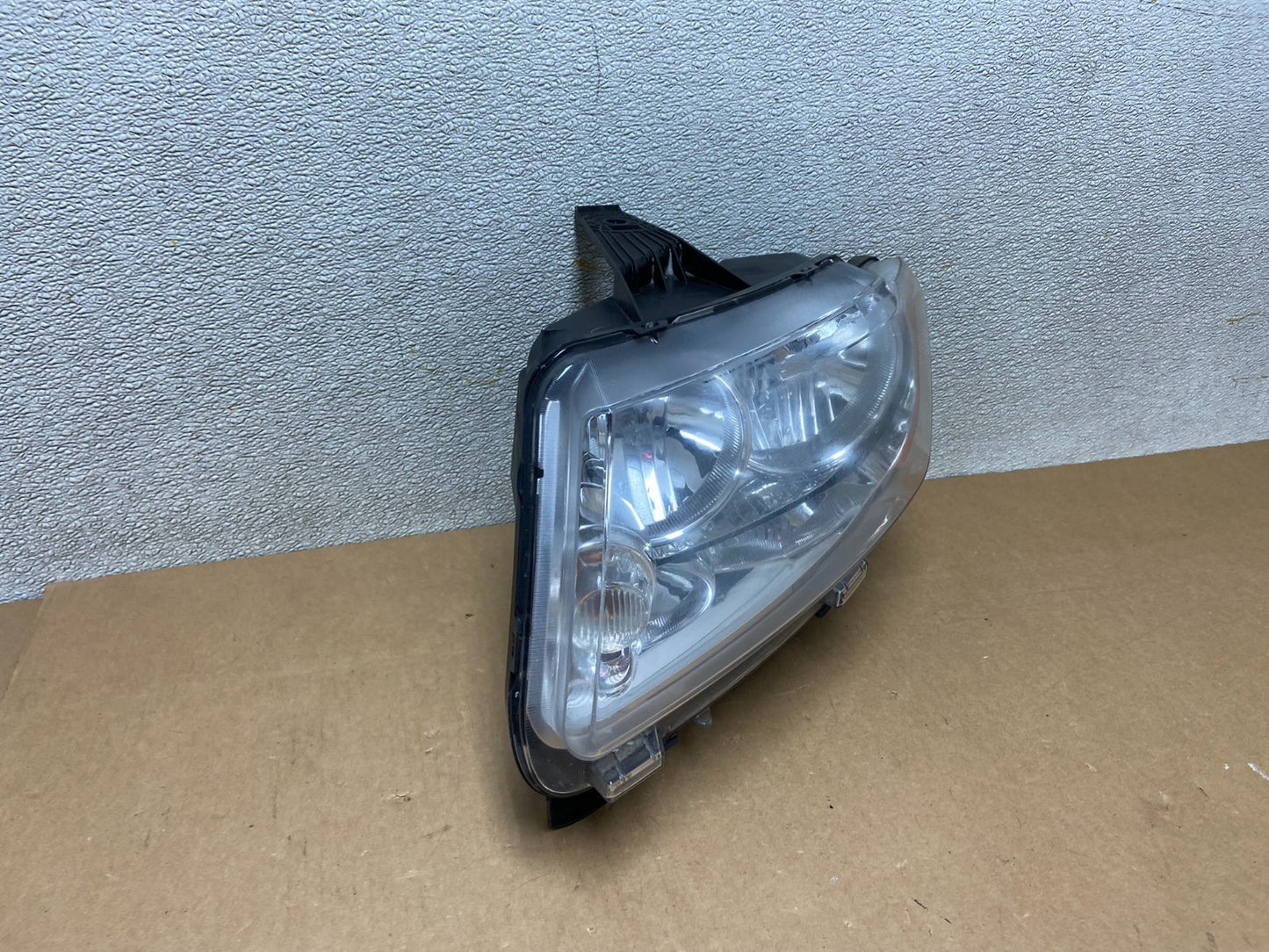 2011 to 2013 Jeep Grand Cherokee Halogen Left Driver Lh Headlight Oem Z6636 DW2