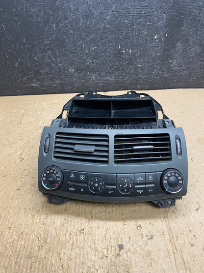 2007 - 2009 Mercedes W211 E550 E320 Center Console AC Heater Air Vent AF1677 DG0
