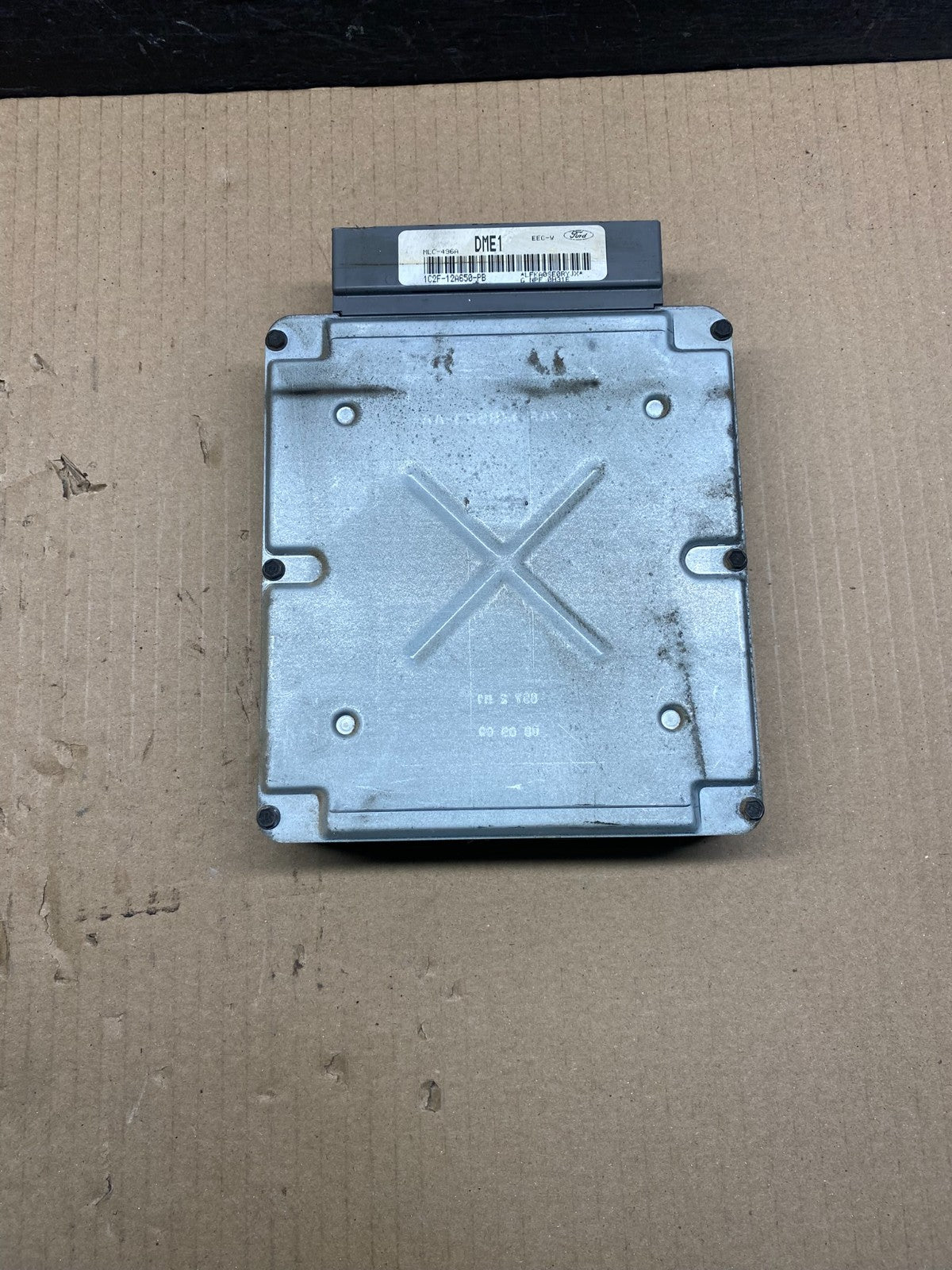 2001 Ford E250 E350 5.4L Van Engine Control 1c2f-12a650-pb ECM AH7363 DG1