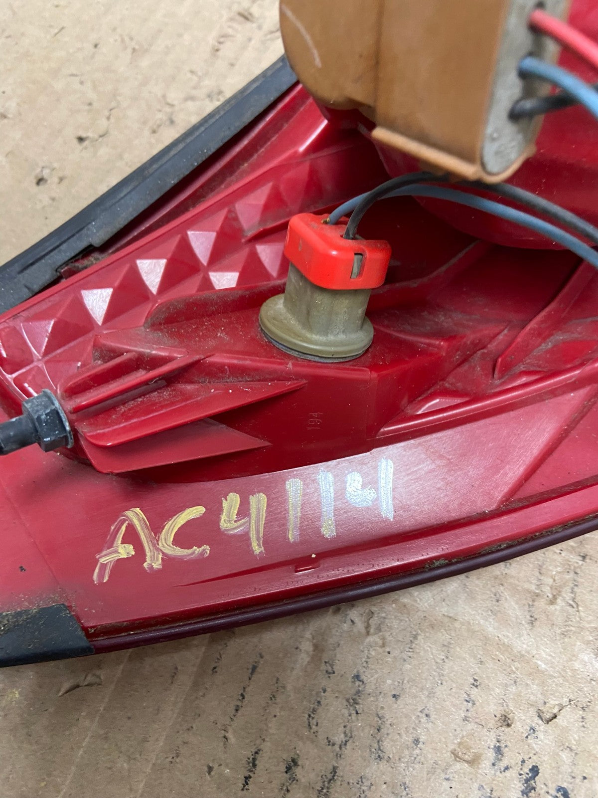 2009 2010 2011 2012 Chevrolet Traverse Right Passenger Tail Light Oem AC4114 LK6