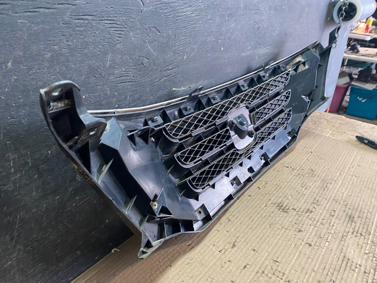 2008 2009 2010 Honda Odyssey Front Upper Grill Grille V2472 DG7
