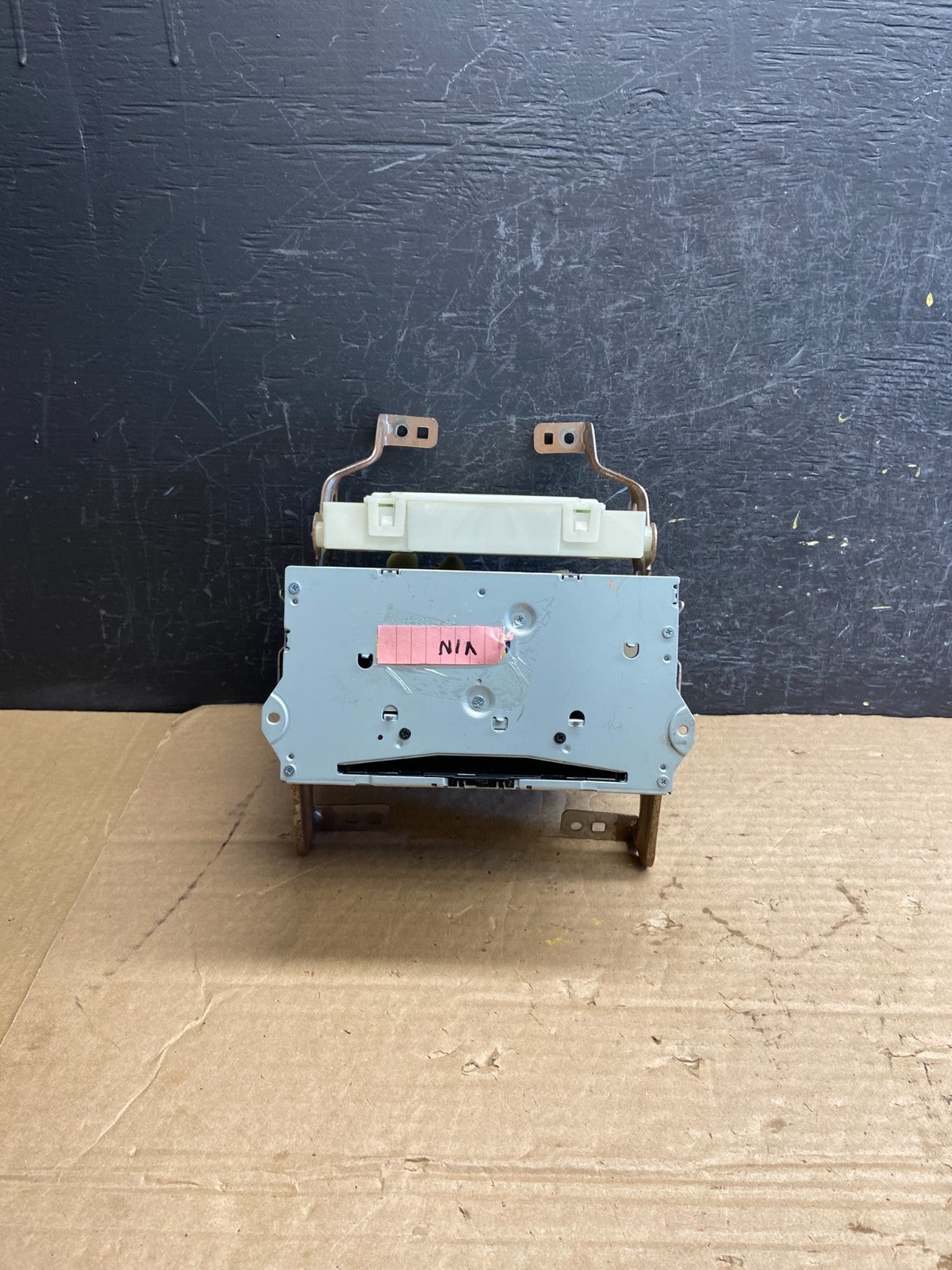 2013 - 2014 Nissan Pathfinder Radio AM/FM Receiver AF2142 DG0