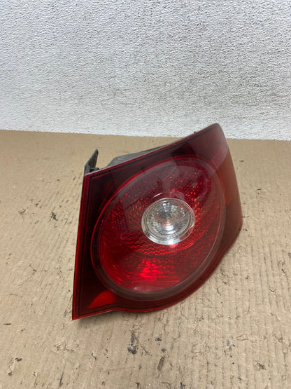 2008 2009 2010 Volkswagen Jetta Right Passenger RH Side Tail Light AF6988 LK2