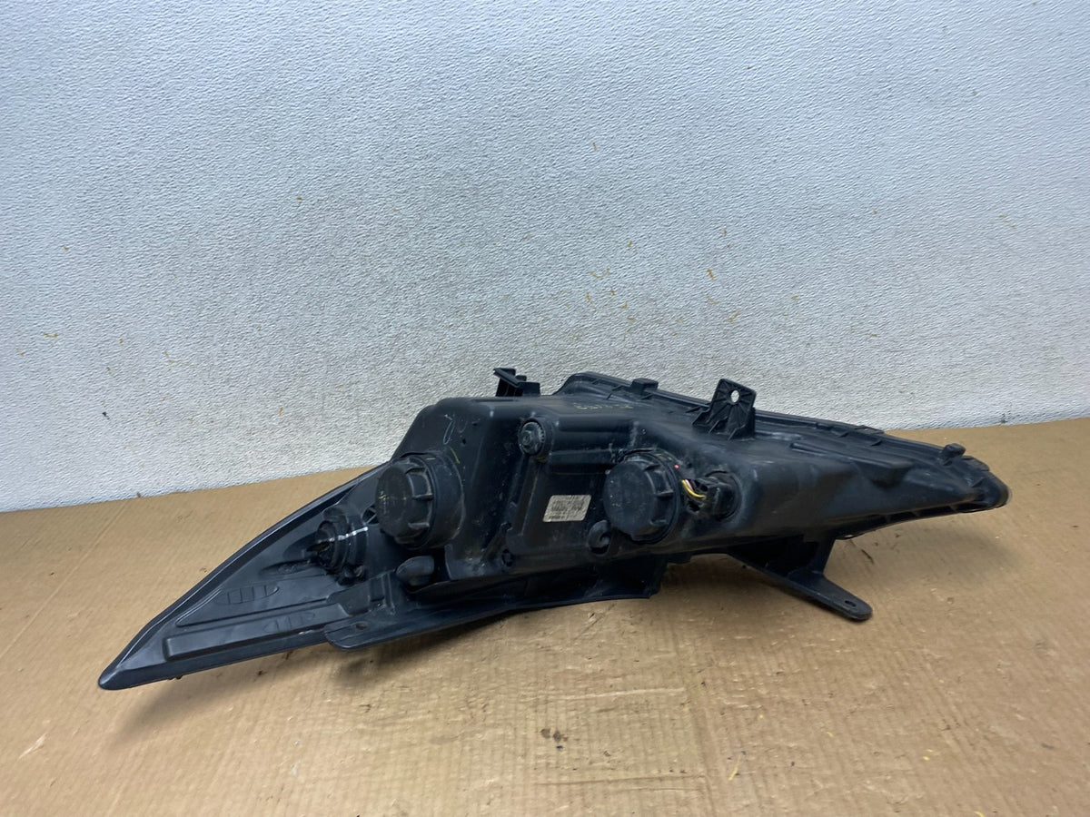2011 - 2014 Hyundai Sonata Right Passenger Rh Side Headlight Halogen AI8153 DW6