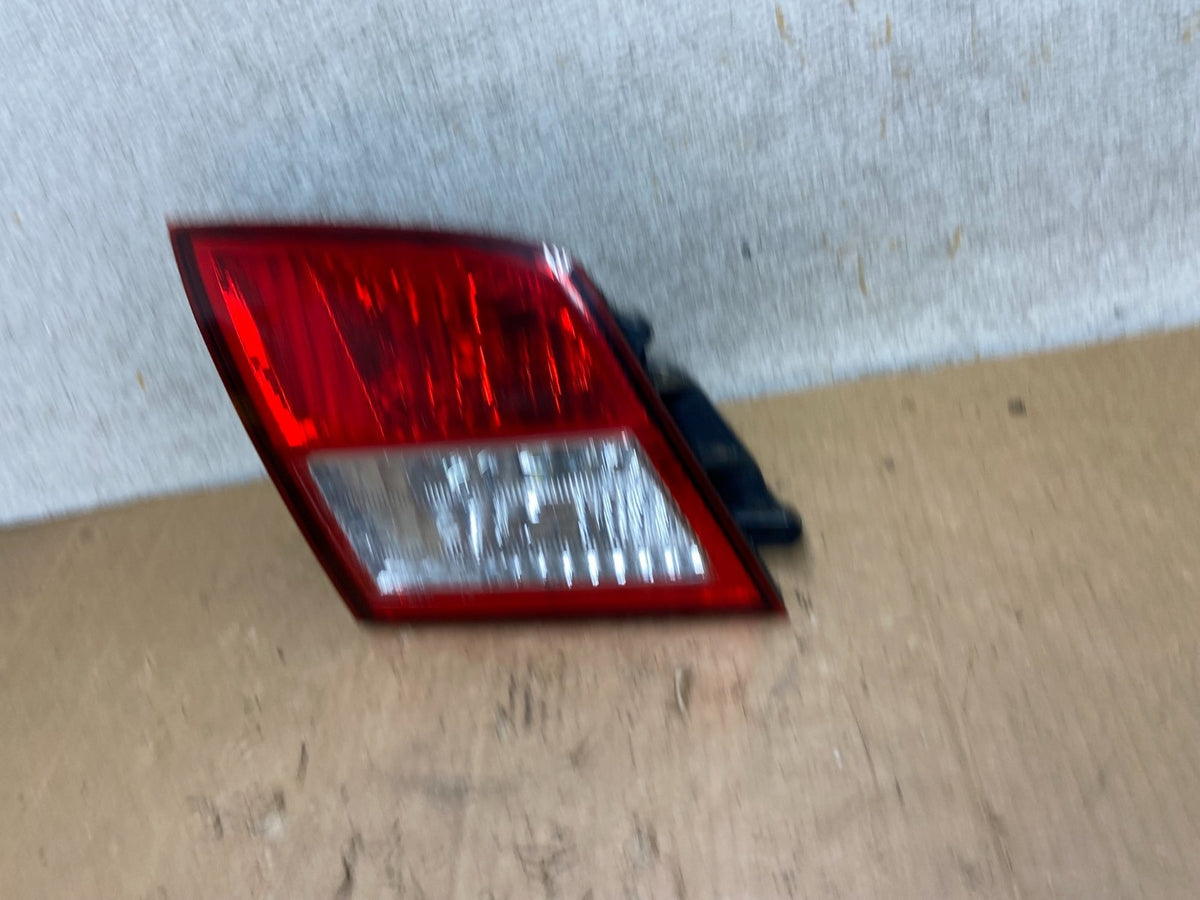 2002-2004 Infiniti i35 Inner Light Left Driver Side Tail Light AI9314 LK1