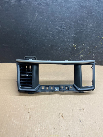 2013 to 2020 Nissan Pathfinder Center Dash Radio Trim Bezel Surround T4452 DG0