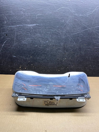 2003 Dodge Durango 4.7L Speedometer Instrument Cluster Gauge OEM W4108 DG4