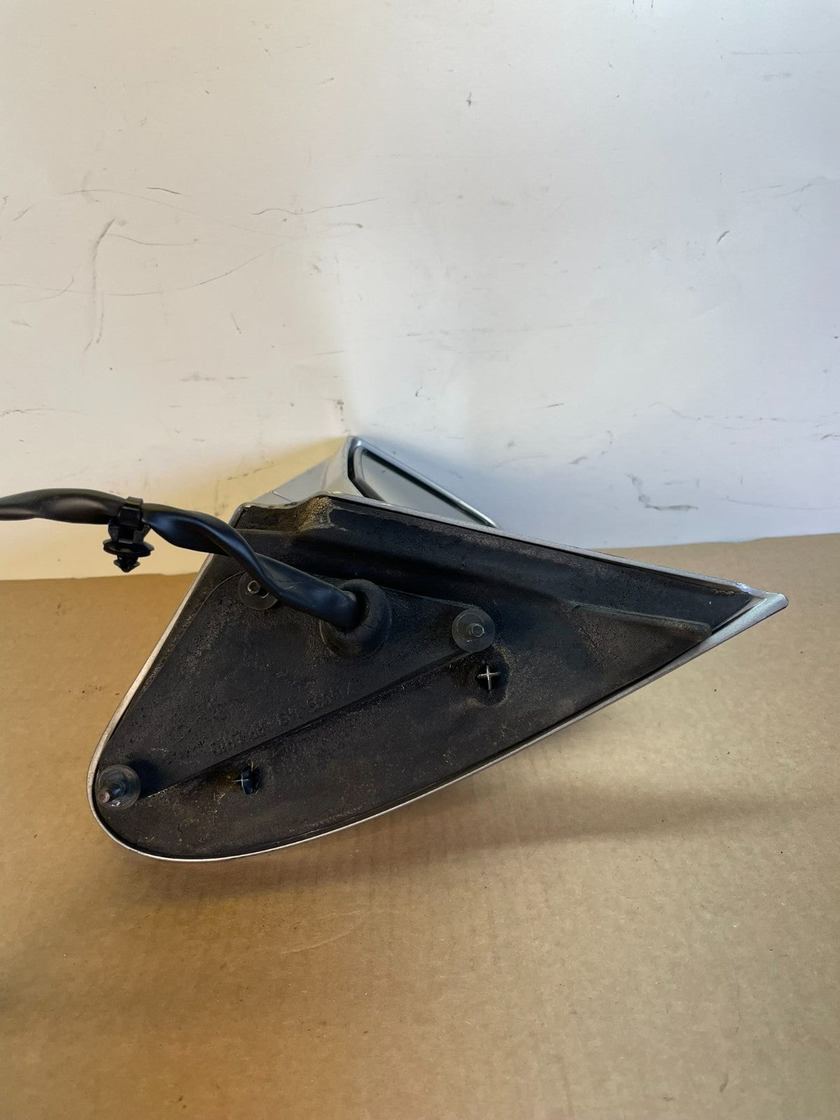 2004 to 2009 Cadillac SRX Left Driver Lh Side View Door Mirror AG7552 DG4